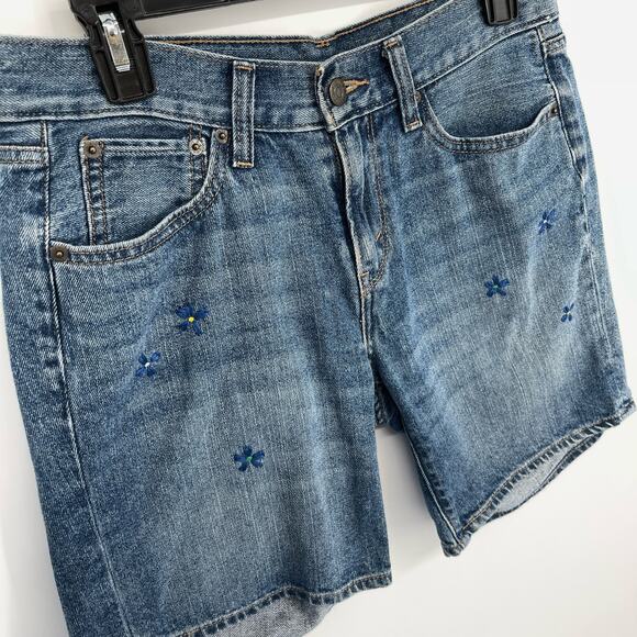 Levi’s SAMPLE GARMENT Daisy Drive Floral Embroidered Denim Shorts Size 27 Blue - Picture 2 of 9